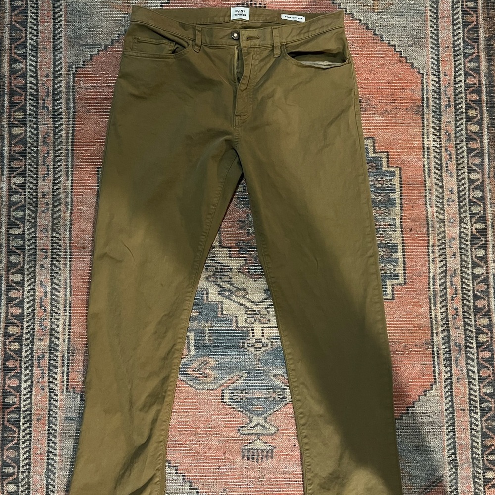 Flint and Tinder 365 Pants. Straight Fit. 33/32